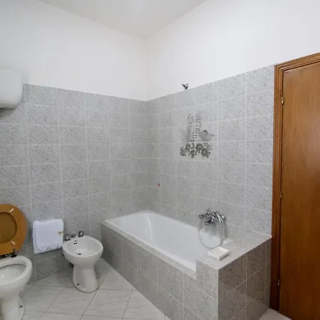 Locazione Turistica Giuseppe.2 Apartamento *